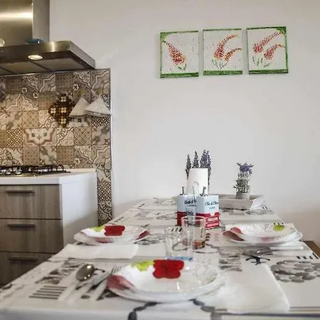 Vakantiehuis Bilocale Fronte Mare Sparaglione